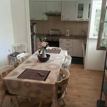 Apartment Apartmens Diklo Adriano *
